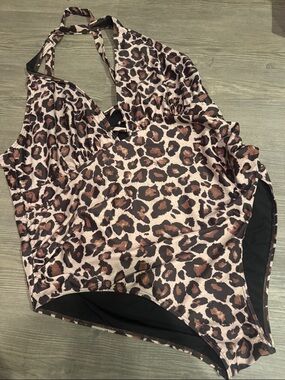 Leopard 22W One Piece Swimsuit